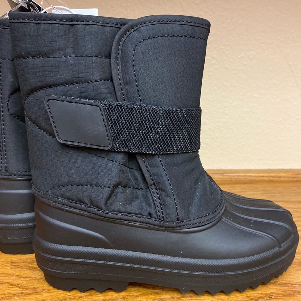 NWT Children’s Place Snow Boots – Size 11 (Little Kid/Toddler Fit) Waterproof